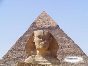 pyramidandsphinx2