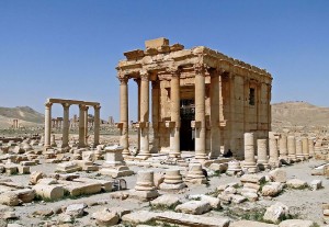 Temple_of_Baal-Shamin,_Palmyra-2010